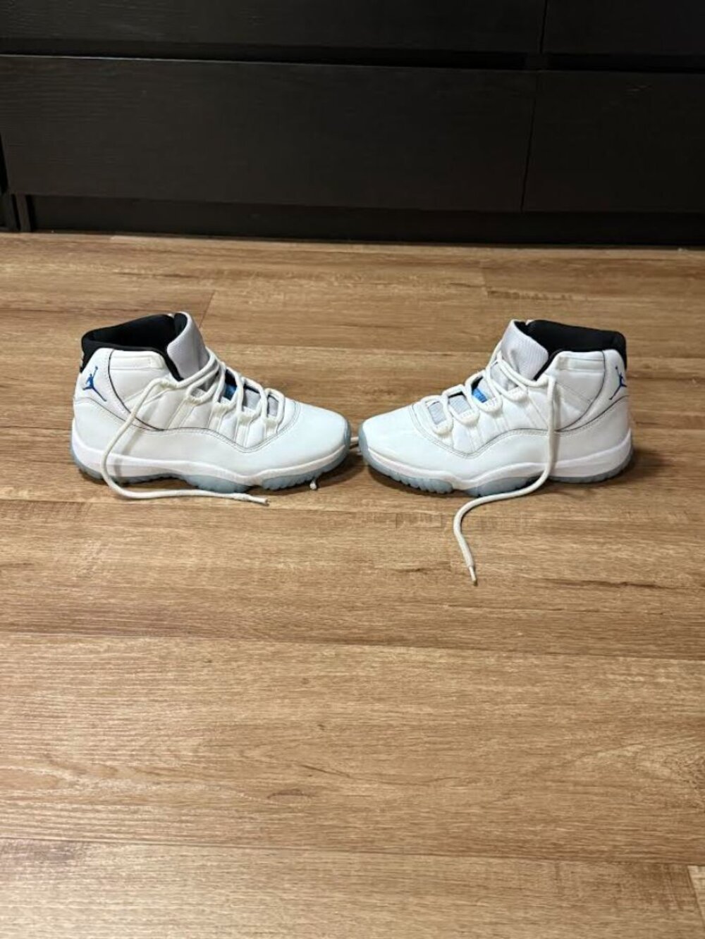 Air Jordan 11 Retro Legend Blue White High Top Basketball Sneakers Size 7 - Picture 4 of 7
